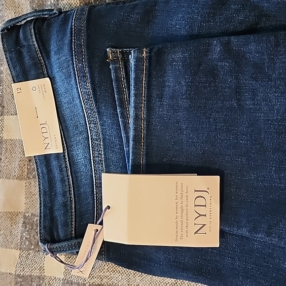 Not your Daughters Jeans - Picture 2 of 3